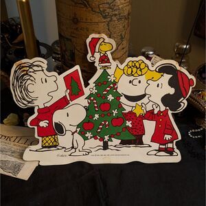 Vintage Peanuts Christmas Paper Wall Window Decoration Small Snoopy Hallmark